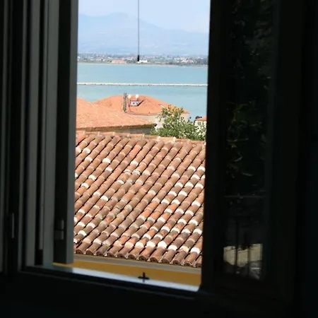 Master Rose House With Sea View Hébergement de vacances *