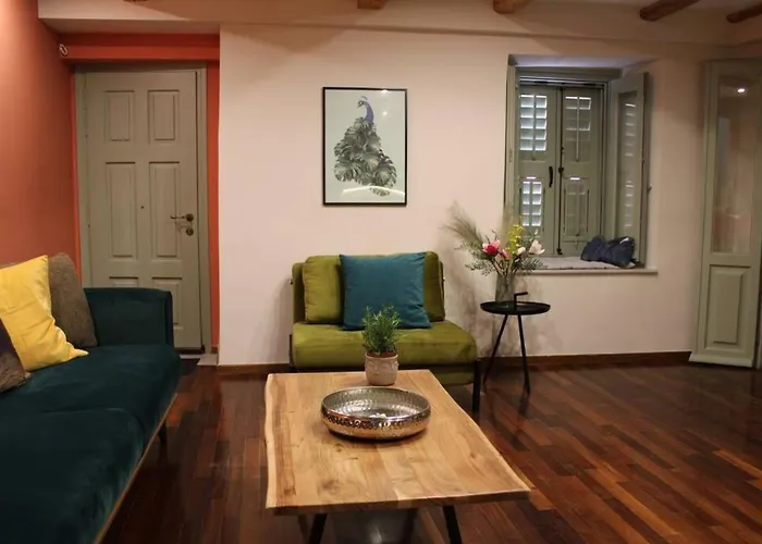 Master Rose House With Sea View נאפפליו