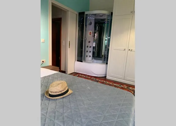 Master Rose House With Sea View בית נופש